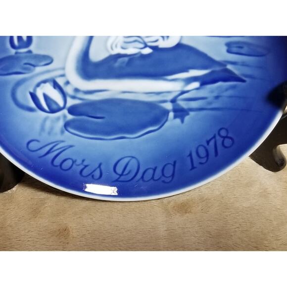 Royal Copenhagen Mother's Day 1978 Plate Porcelain Denmark Christmas Vintage - Picture 8 of 10